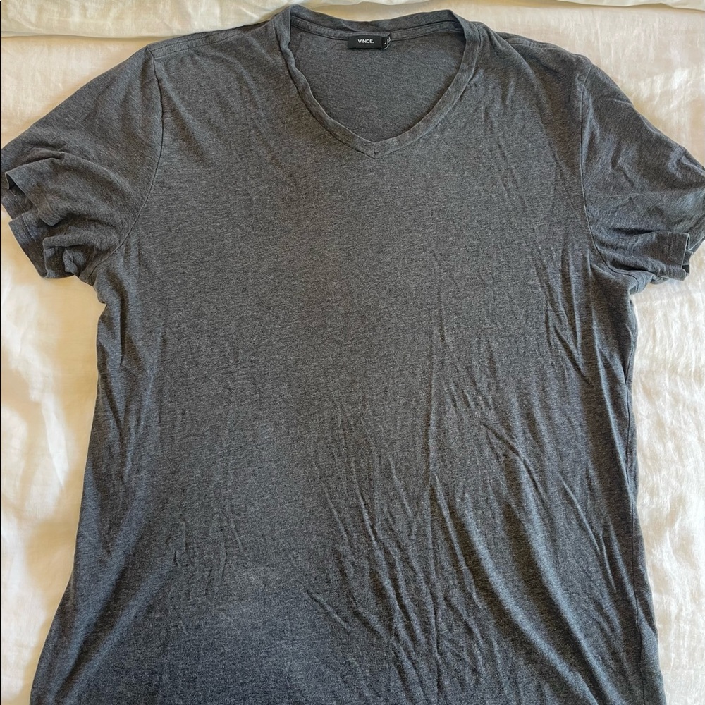 Vince Large Grey Pima Cotton V Neck tee shirt